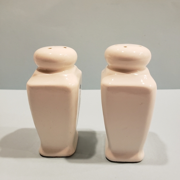 Royal Sealy Vintage Christmas RARE Salt Pepper Shakers Japan Boy Girl Poinsettia - Picture 2 of 8